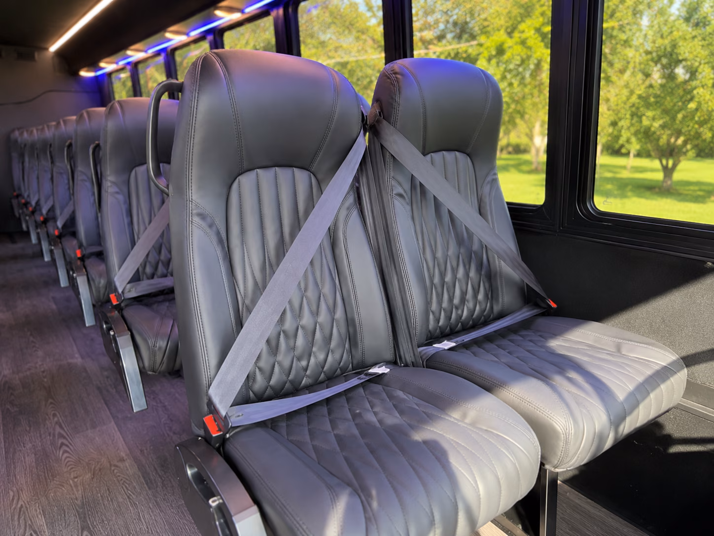 bradenton get your group to every winery on time with a bradenton charter bus