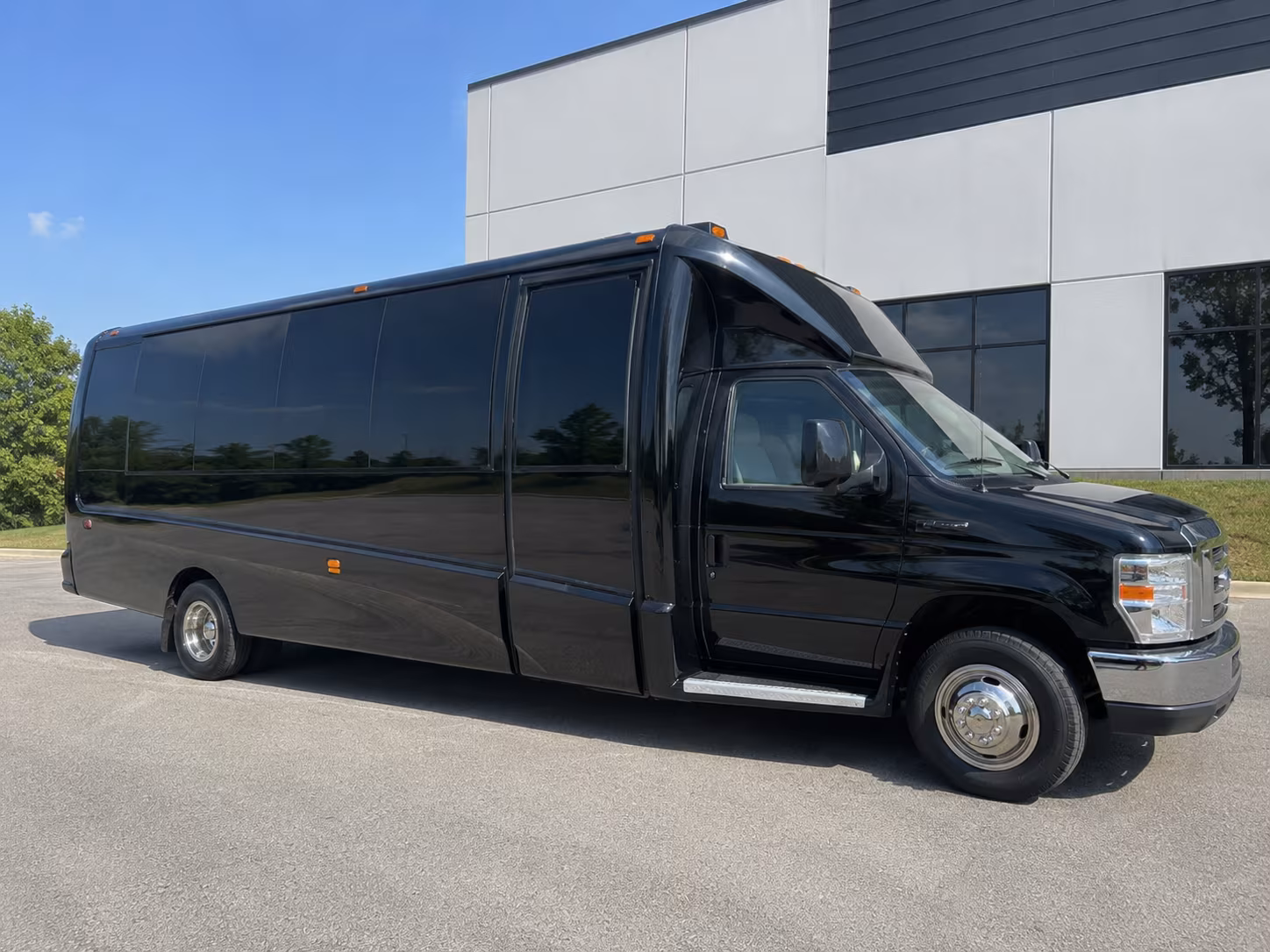 cape coral night on town party bus rental