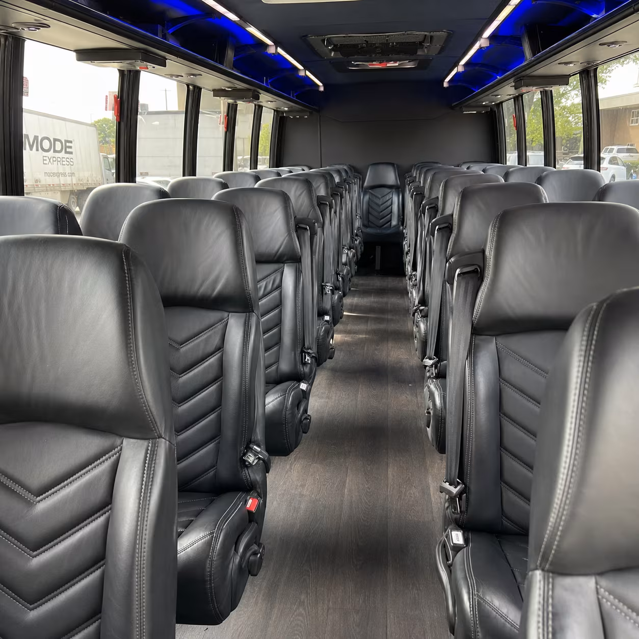 kendall airport shuttles for your travel needs