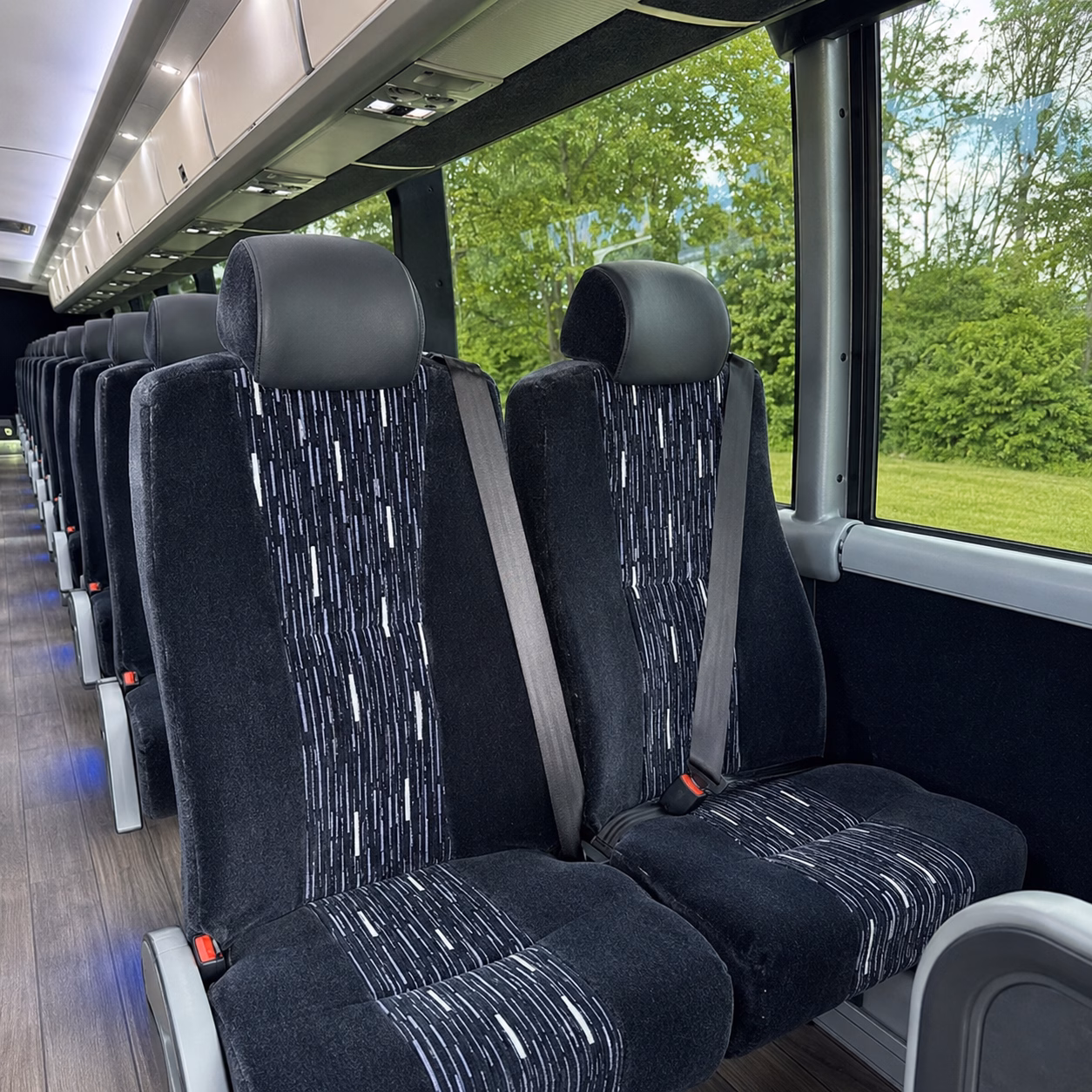 sarasota corporate charter bus solutions for sarasota businesses