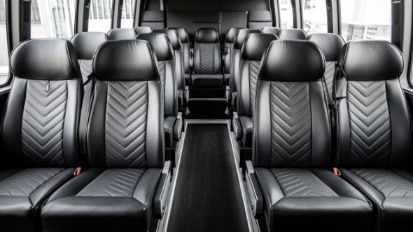 28 passenger minibus rental bonita springs